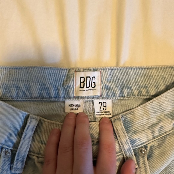 BDG Relaxed Wide Leg Denim - Picture 4 of 6